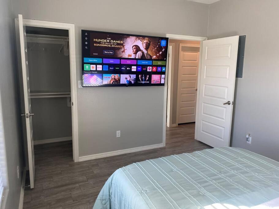 Spacious Getaway Near Utrgv Edinburg Exterior photo