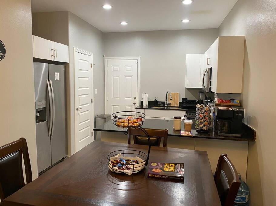 Spacious Getaway Near Utrgv Edinburg Exterior photo